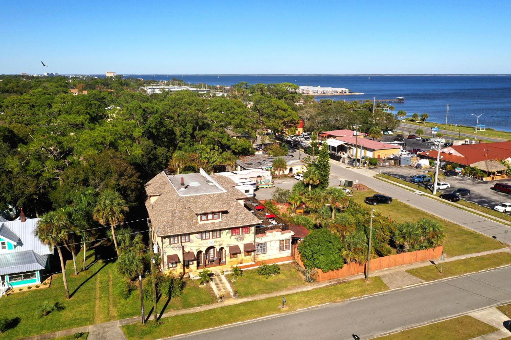 Casa Coquina Del Mar Bed And Breakfast Titusville Eksteriør bilde